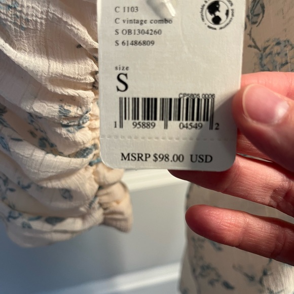 Free people new final rose top - Picture 6 of 6